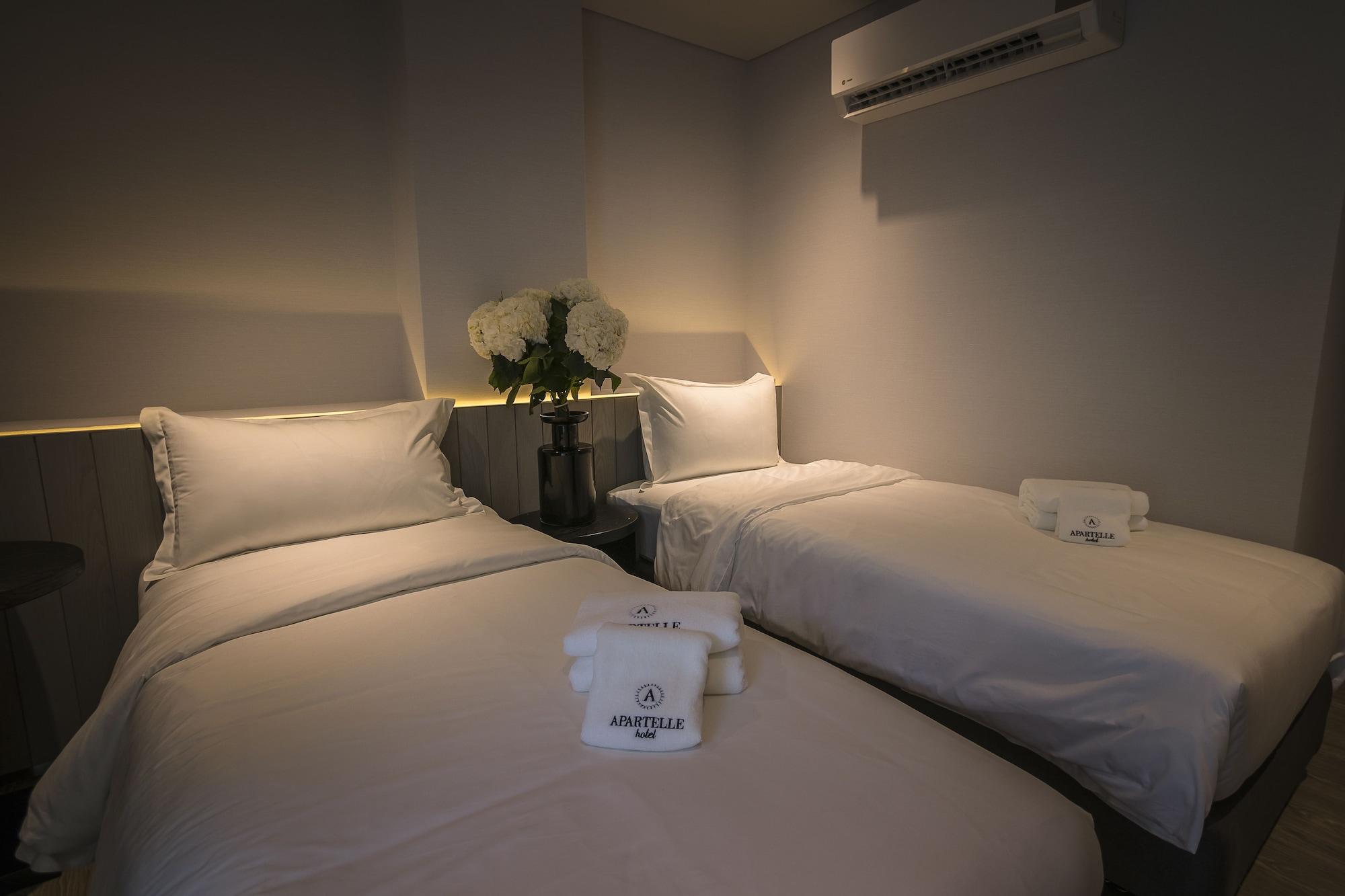 Apartelle Jatujak Hotel Бангкок Экстерьер фото